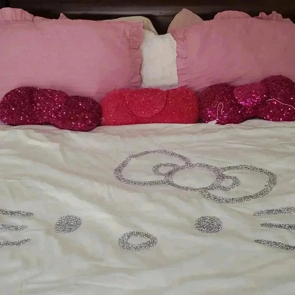 Pink sequin pillows set of 2 - Picture 10 of 10